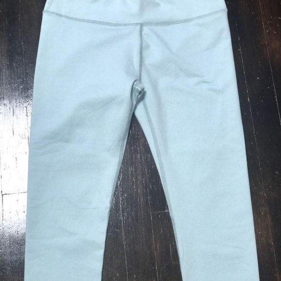 Fabletics leggings - Picture 2 of 5